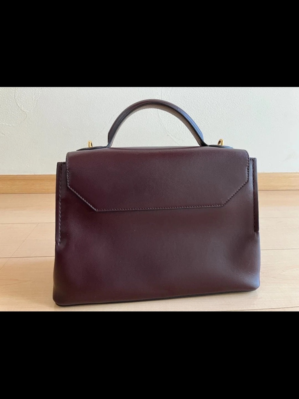 Mulberry Chocolate Brown Leather Top-Handle Satchel with Gold Hardware - Picture 4 of 15